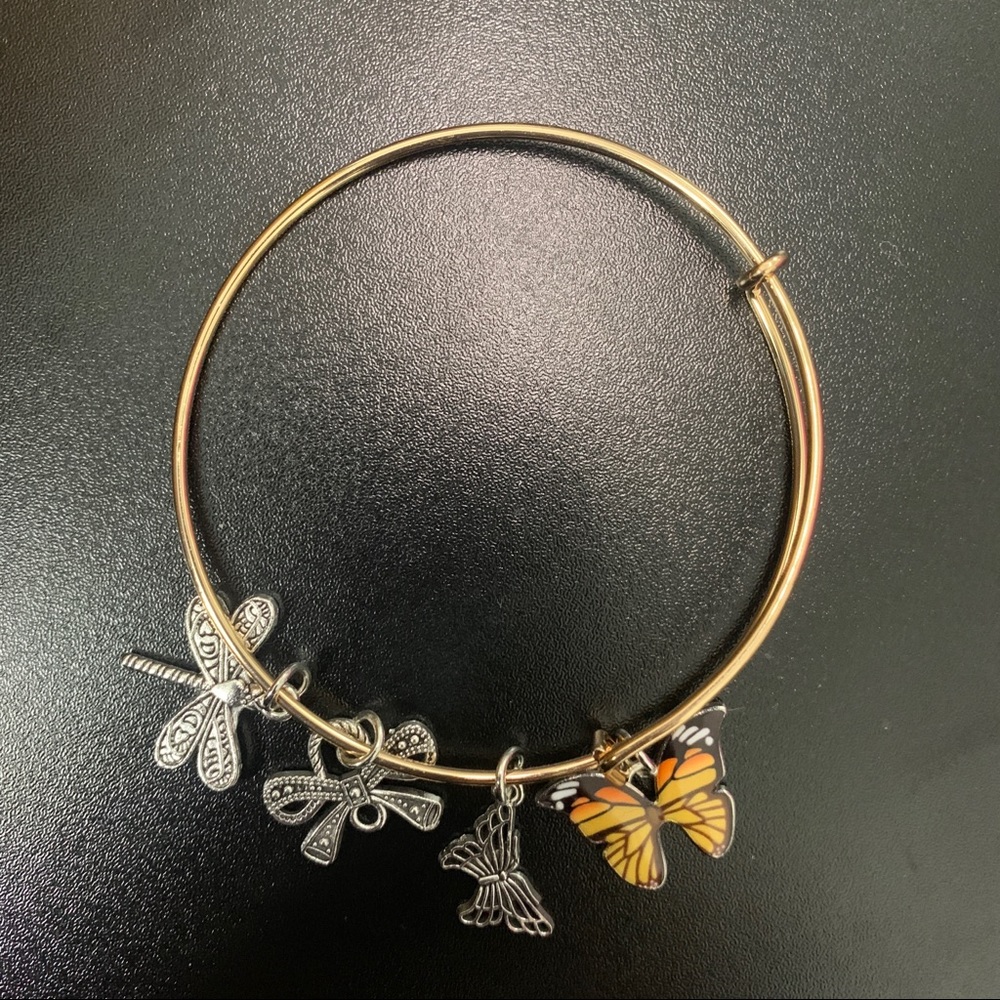 High quality gold bangle with butterfly charms!